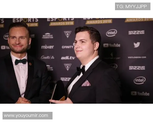 esports数据深度对话吴伟如何在英雄联盟中追寻梦想与成长之路